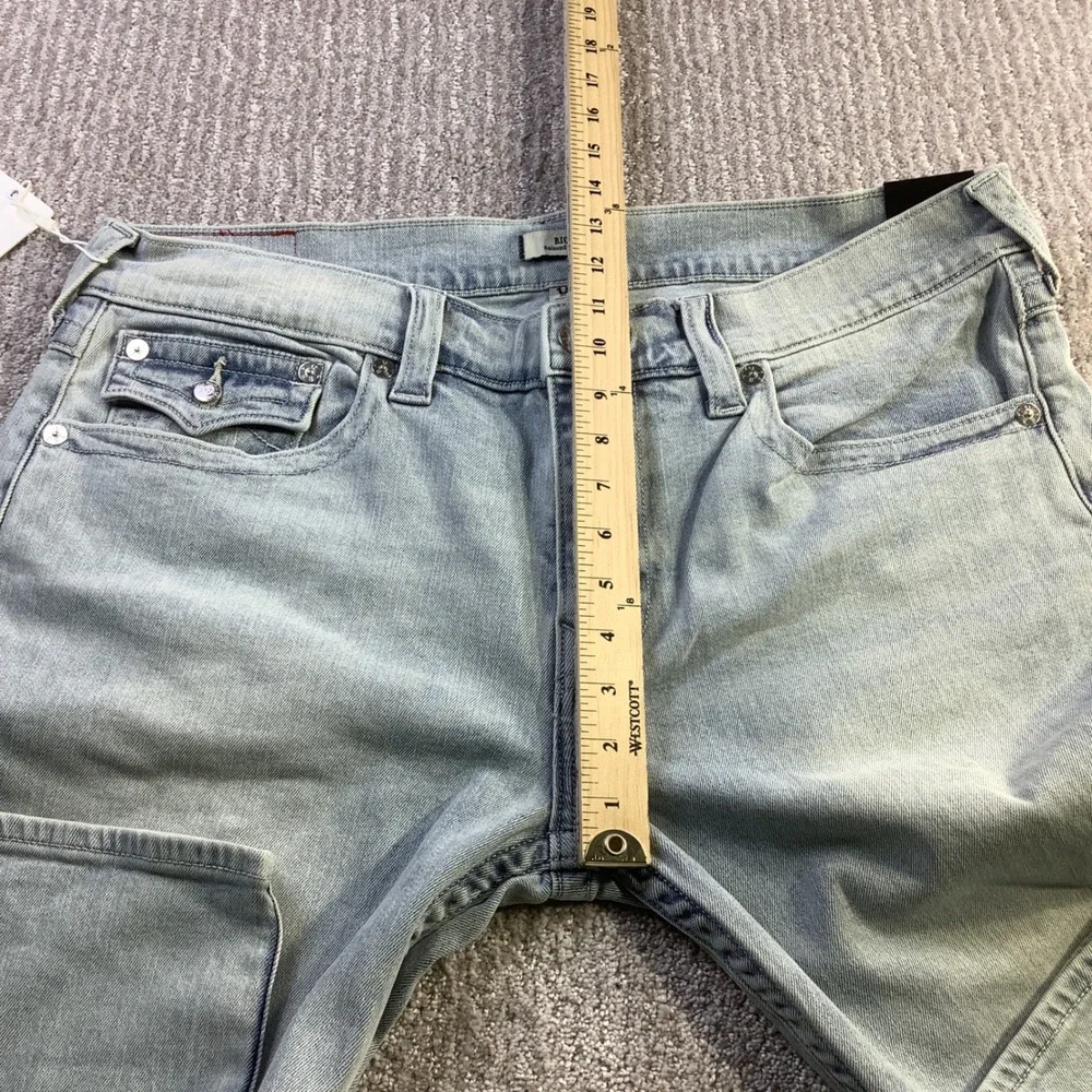 True Religion Ricky Relaxed Straight Jeans Size 36 x 34 (Actual 38 x 34 NWT)
